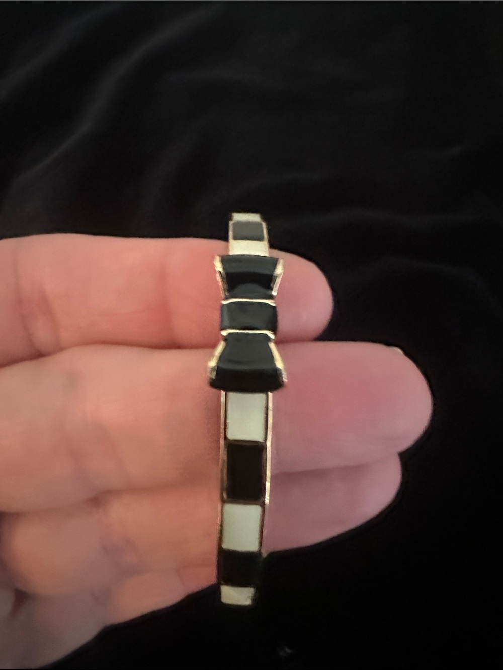 kate spade Black and White Gold Tone Take a Bow Bangle - Picture 6 of 8